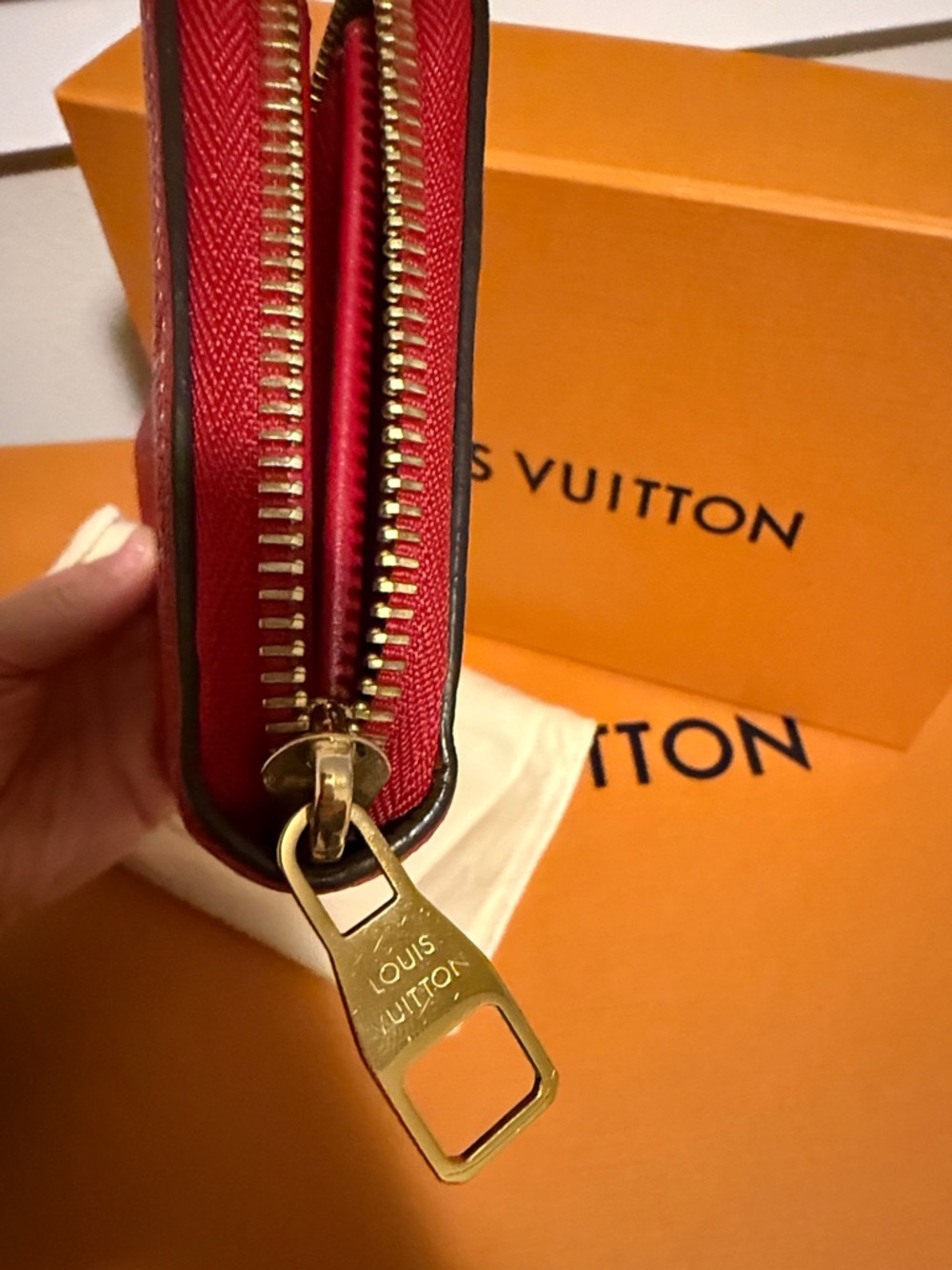 Louis Vuitton Red Embossed Monogram Zippy Wallet - Picture 2 of 9